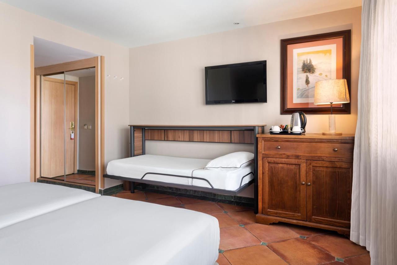 Melia Sol Y Nieve Hotel Sierra Nevada Kültér fotó