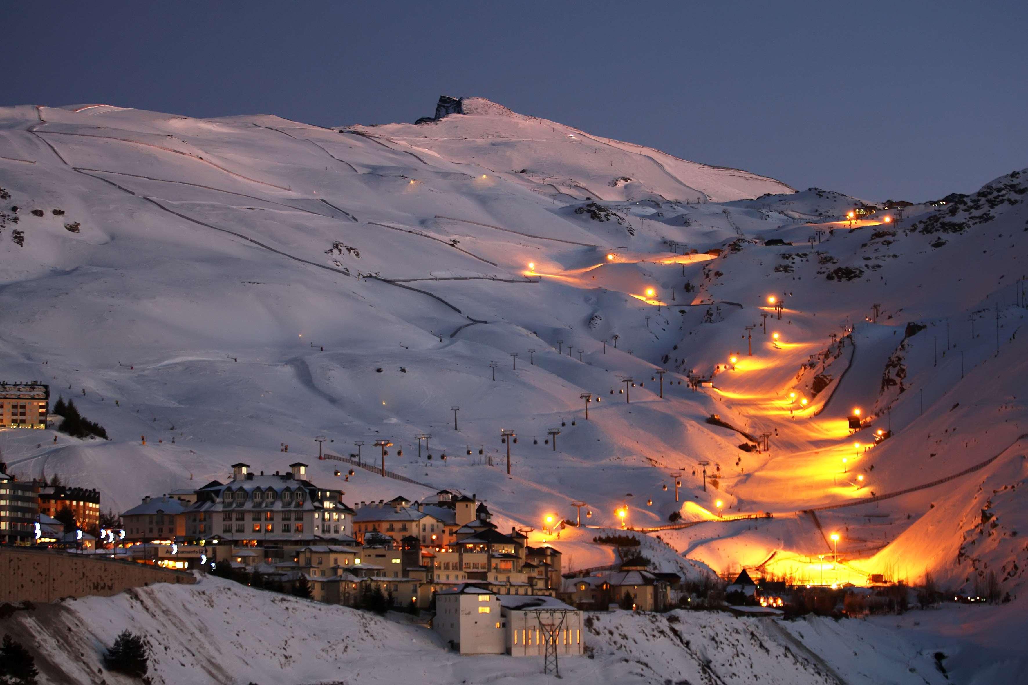 Melia Sol Y Nieve Hotel Sierra Nevada Kültér fotó